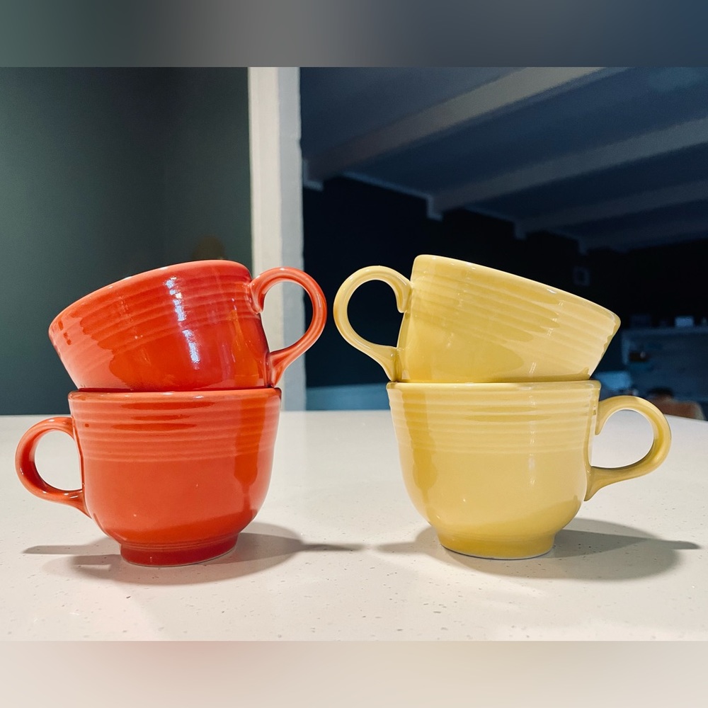 Set of 4 Fiesta Ware Homer Laughlin Orange and Yellow coffee tea mug cup